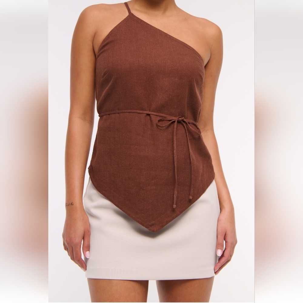 Abercrombie & Fitch Scarlett Curve Love Mini Skirt - Picture 2 of 8